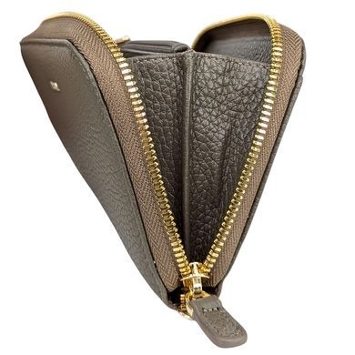 Women's wallet by Tergan (T&uuml;rkiye) made of genuine leather.